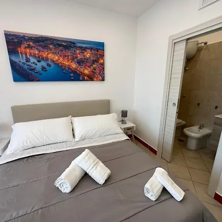 B&B Off Rooms And Relax Naples Exterior photo