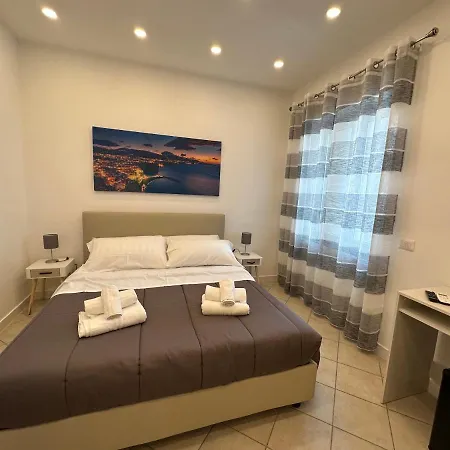 B&B Off Rooms And Relax Naples Exterior photo